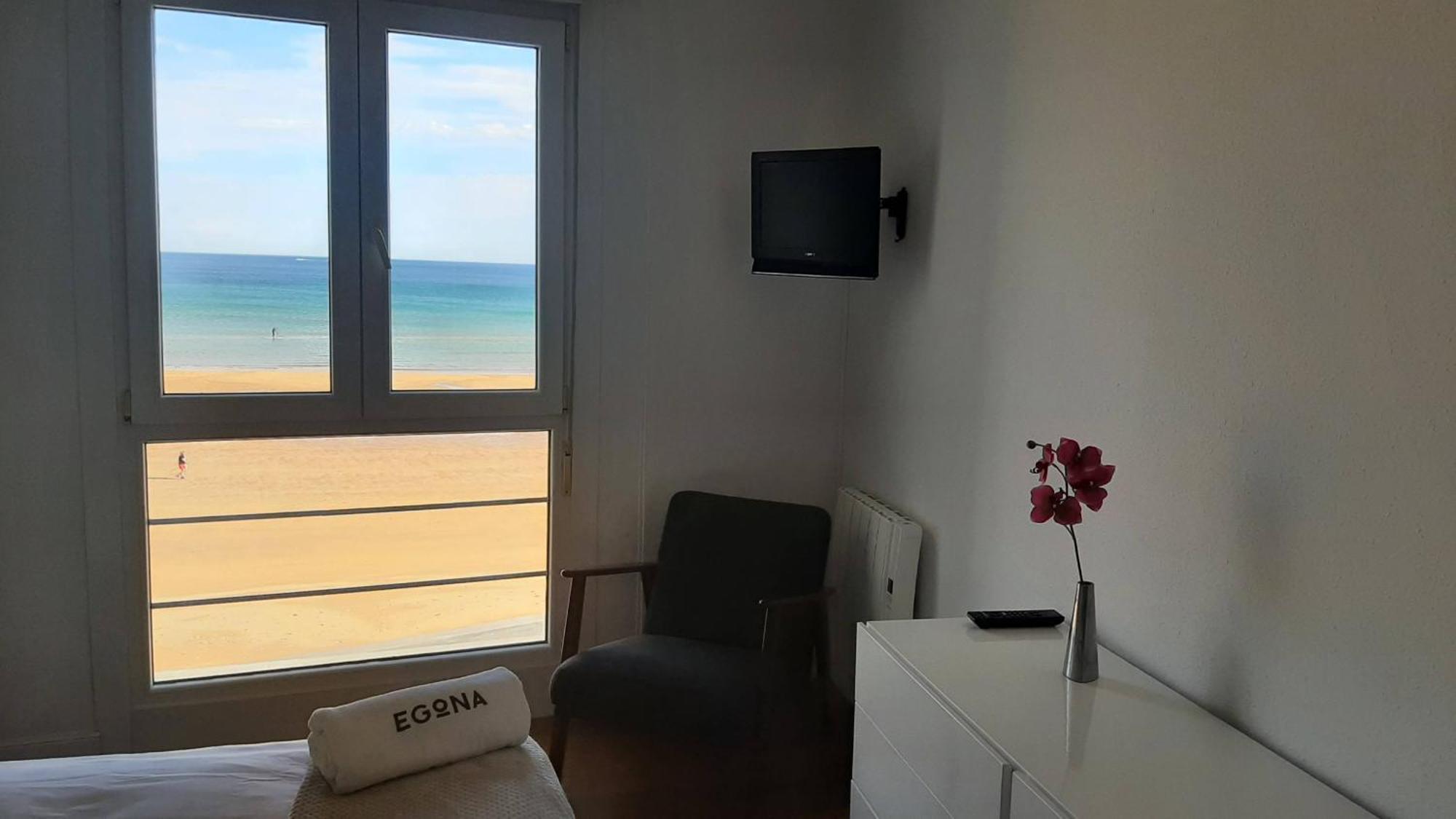 Апартаменты Egona - Baneru 3 Vivienda En 1 Linea De Playa Centro Ciudad Зараутц Экстерьер фото
